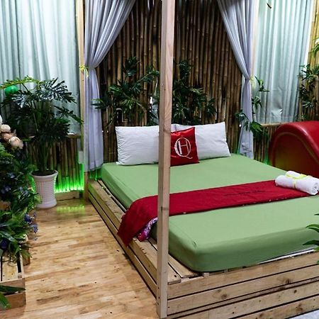 Quynh Huong Hotel Ho Chi Minh City Exterior photo